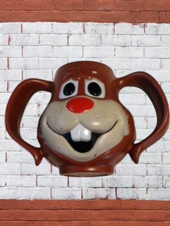 Cute Nestlé Quick Nesquik Bunny Face Plastic Cup